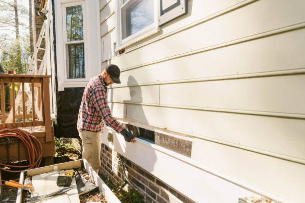 Trusted Storm Damage Siding Repair service in Estero, FL - Creative Siding